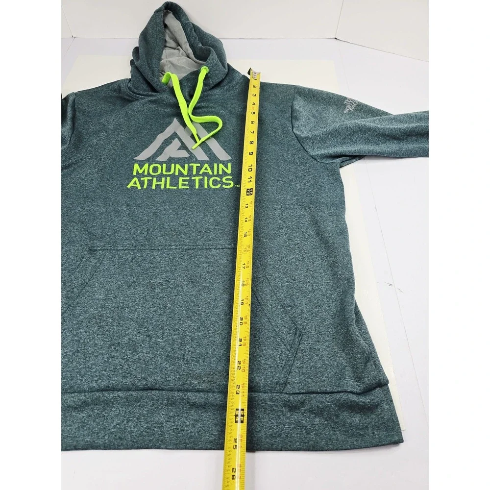 North Face Mountain Athletics Hoodie Mens Medium Pullover Outdoor Athletic Sweat
